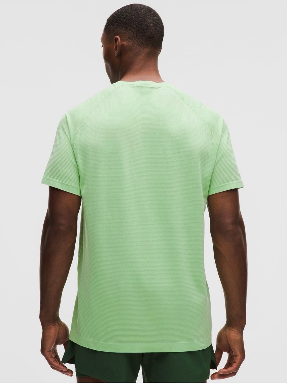 lululemon XL Metal Vent Tech Short Sleeve Shirt - Picture 2 of 7